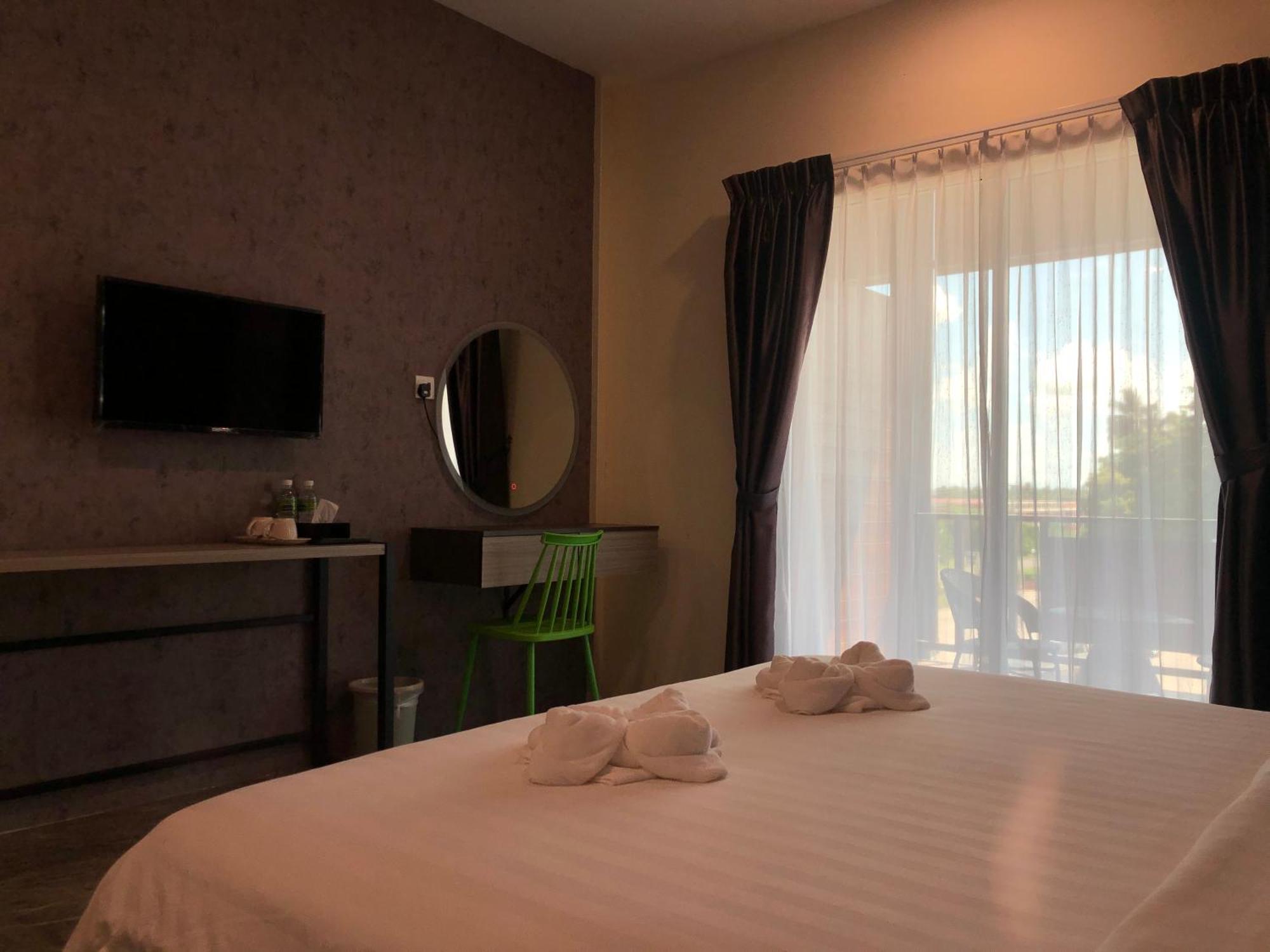 Wings Hotel Семпорна Экстерьер фото